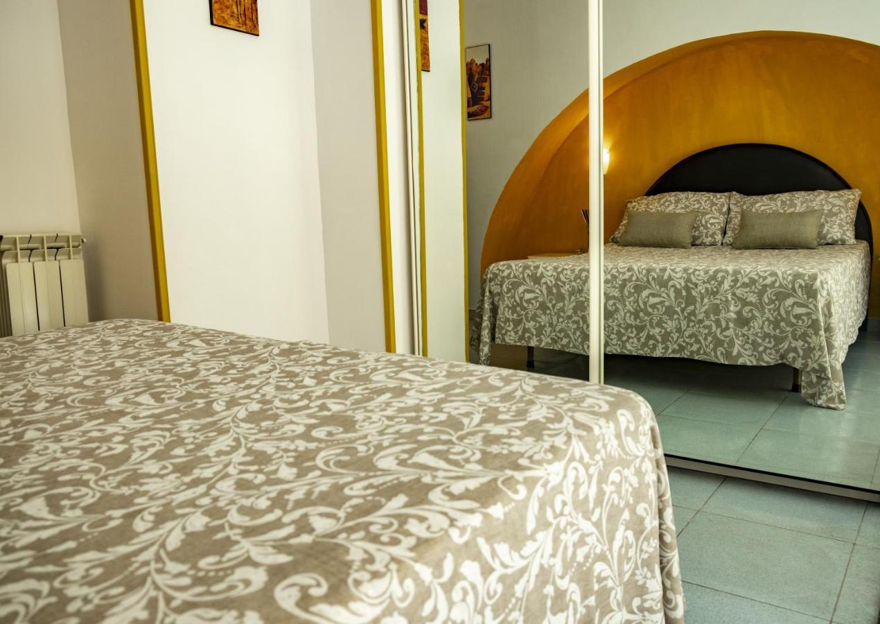 Casina Trastevere Рим Екстер'єр фото