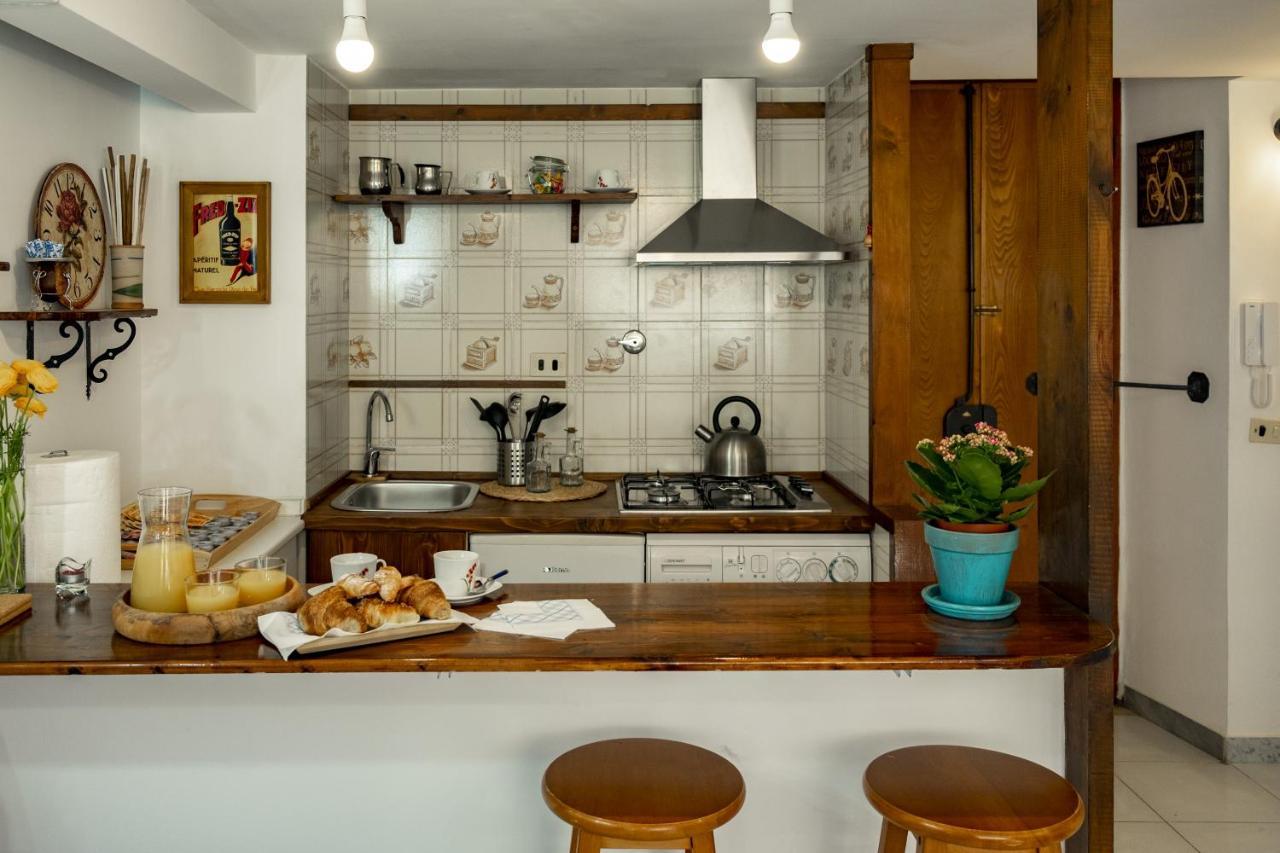 Casina Trastevere Рим Екстер'єр фото