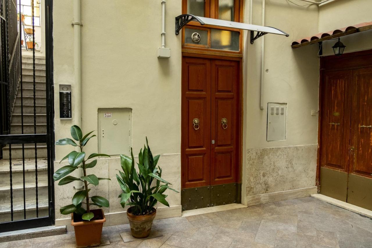 Casina Trastevere Рим Екстер'єр фото